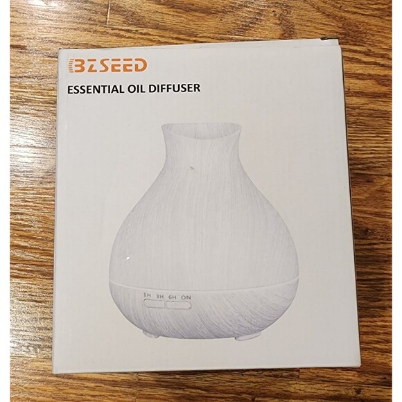 NEW Essential Oil Diffuser - Picture 1 of 8